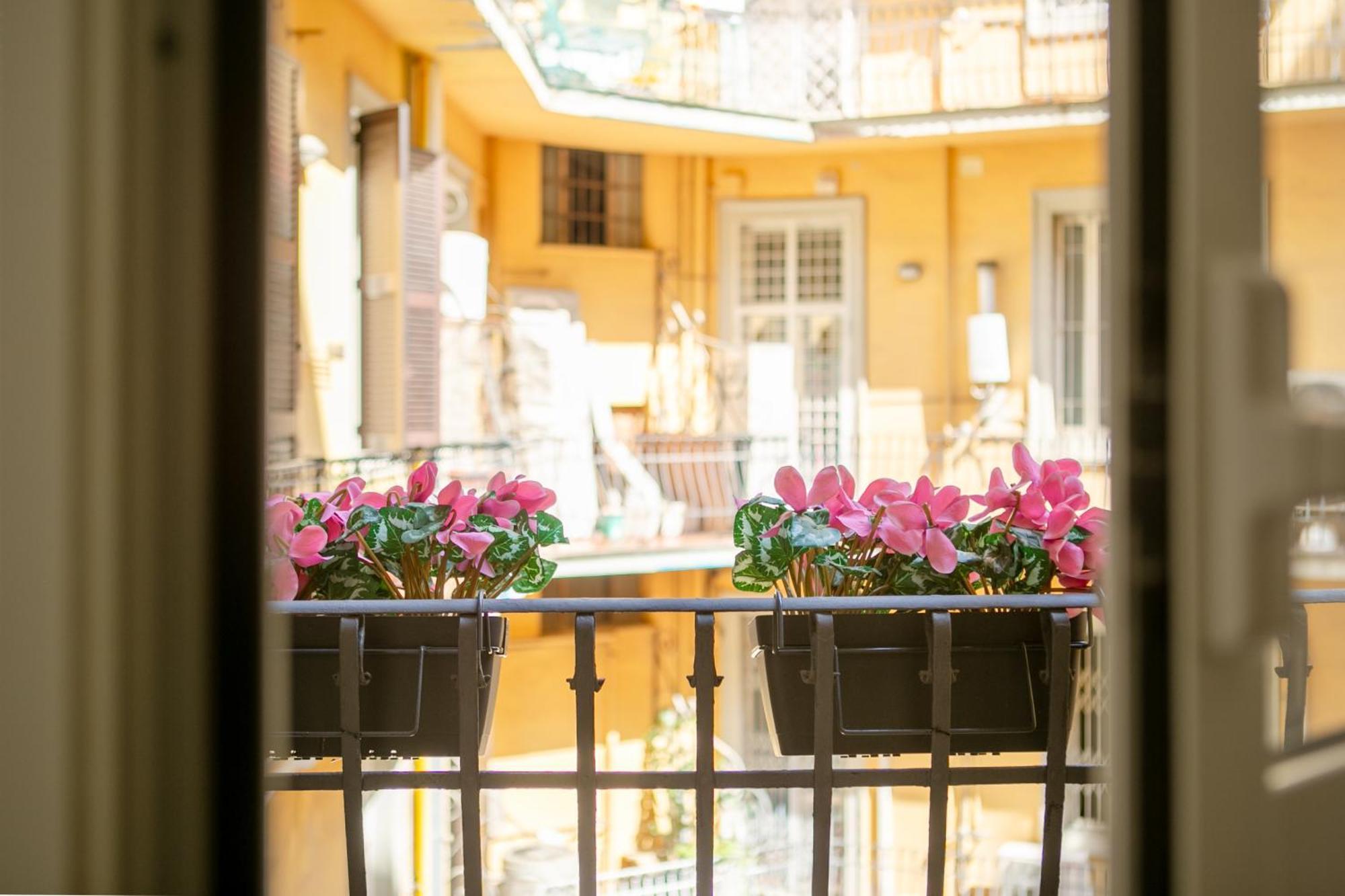 Parisi Apt Рим Экстерьер фото